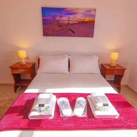 Liviko - Only Adults Apartment Frangocastelo